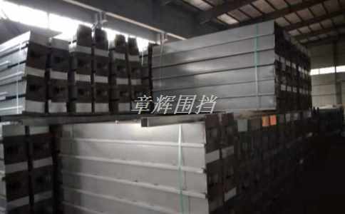 簡易圍擋在極端氣候條件下的使用效果如何？（簡易圍擋在高溫或嚴(yán)寒氣候中的應(yīng)用探討）
